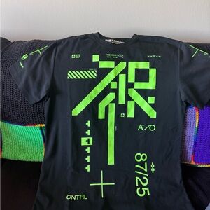 Neo4ic Black and Green Graphic Men's Shirt